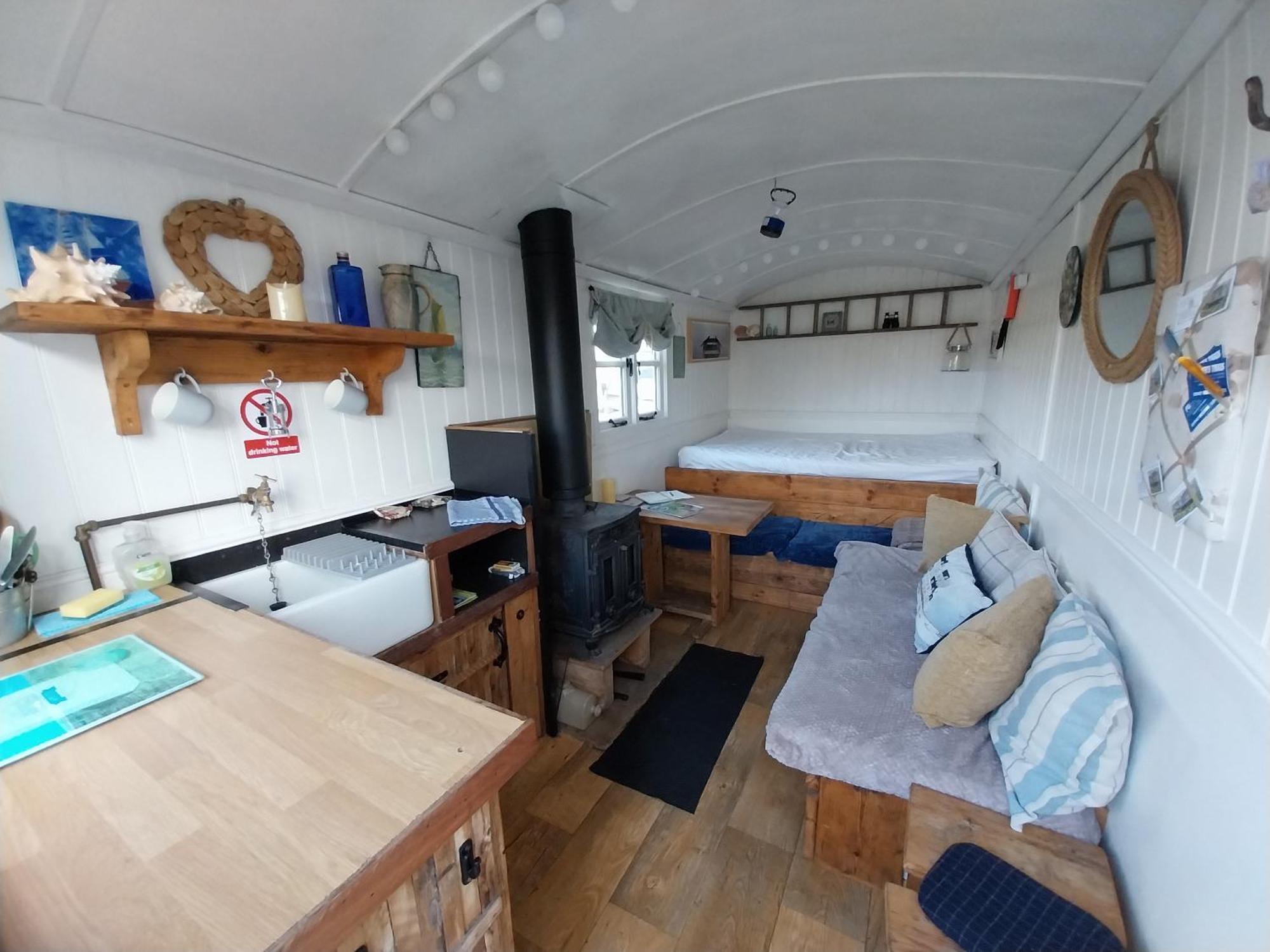 Meadowbeck - Shepherd Huts Fylingdales Esterno foto