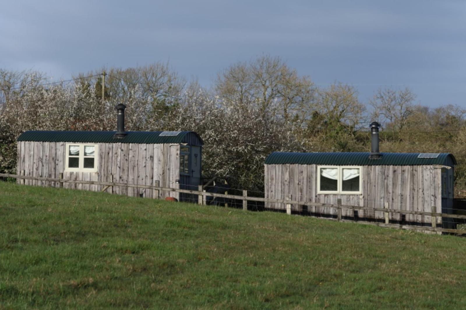 Meadowbeck - Shepherd Huts Fylingdales Esterno foto