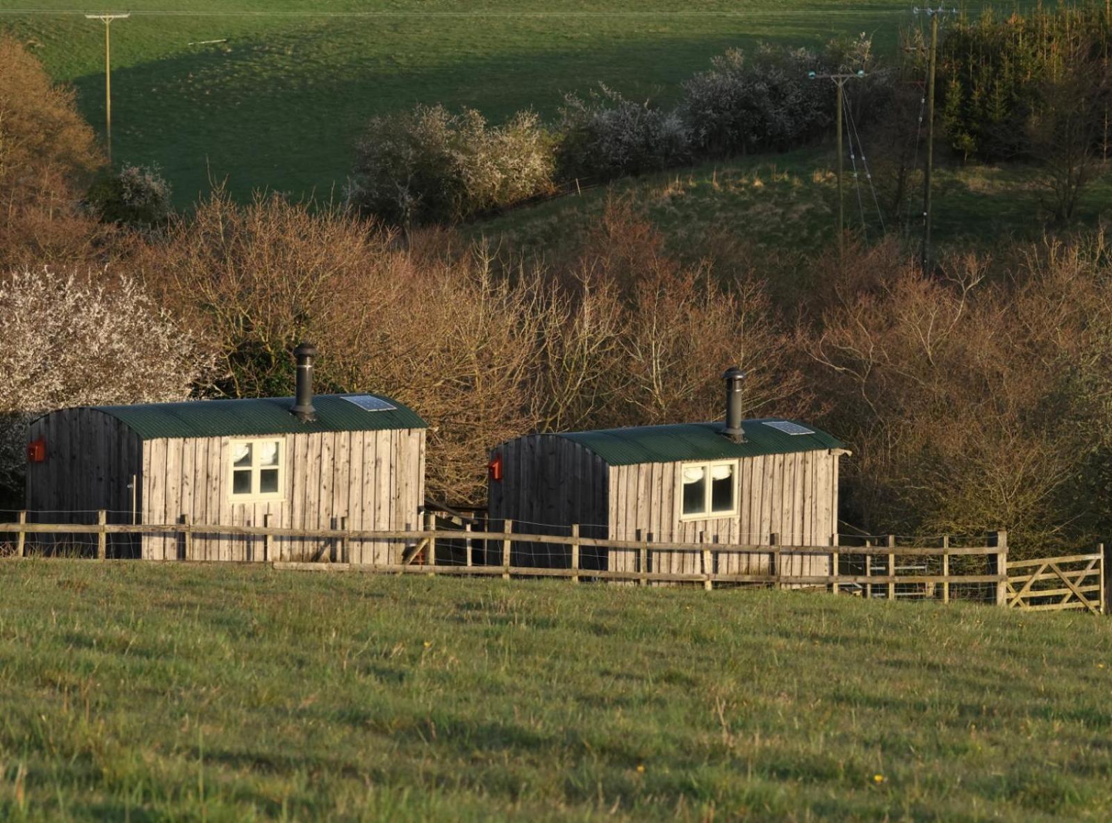 Meadowbeck - Shepherd Huts Fylingdales Esterno foto