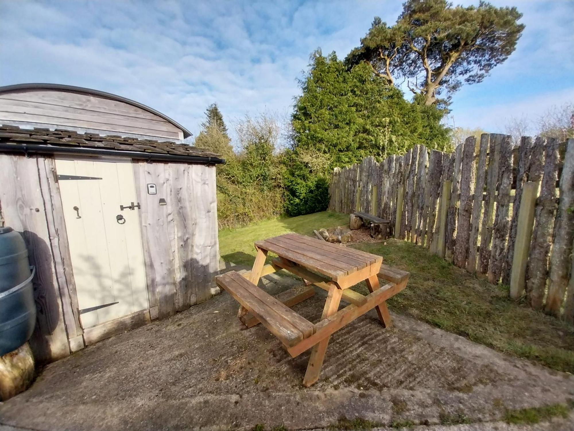Meadowbeck - Shepherd Huts Fylingdales Esterno foto
